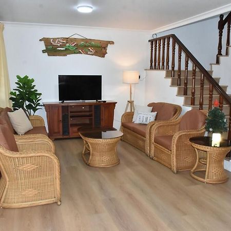 Rain Tree Homestay Bintulu Eksteriør bilde
