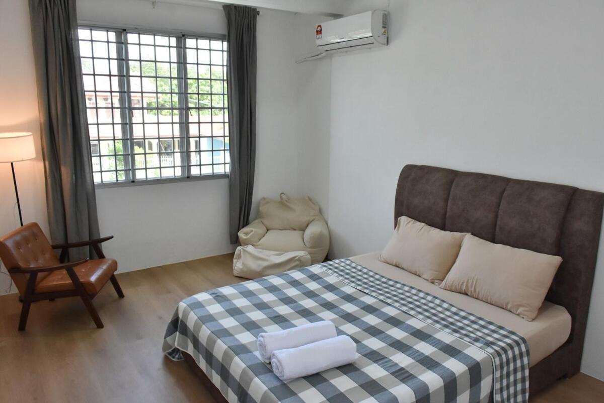 Rain Tree Homestay Bintulu Eksteriør bilde